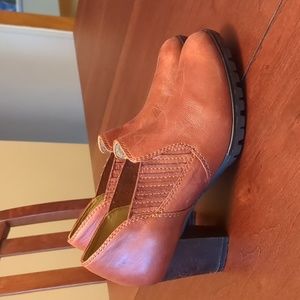 Robert Zur Brown Leather Slip On Ankle Heels Boots size 38